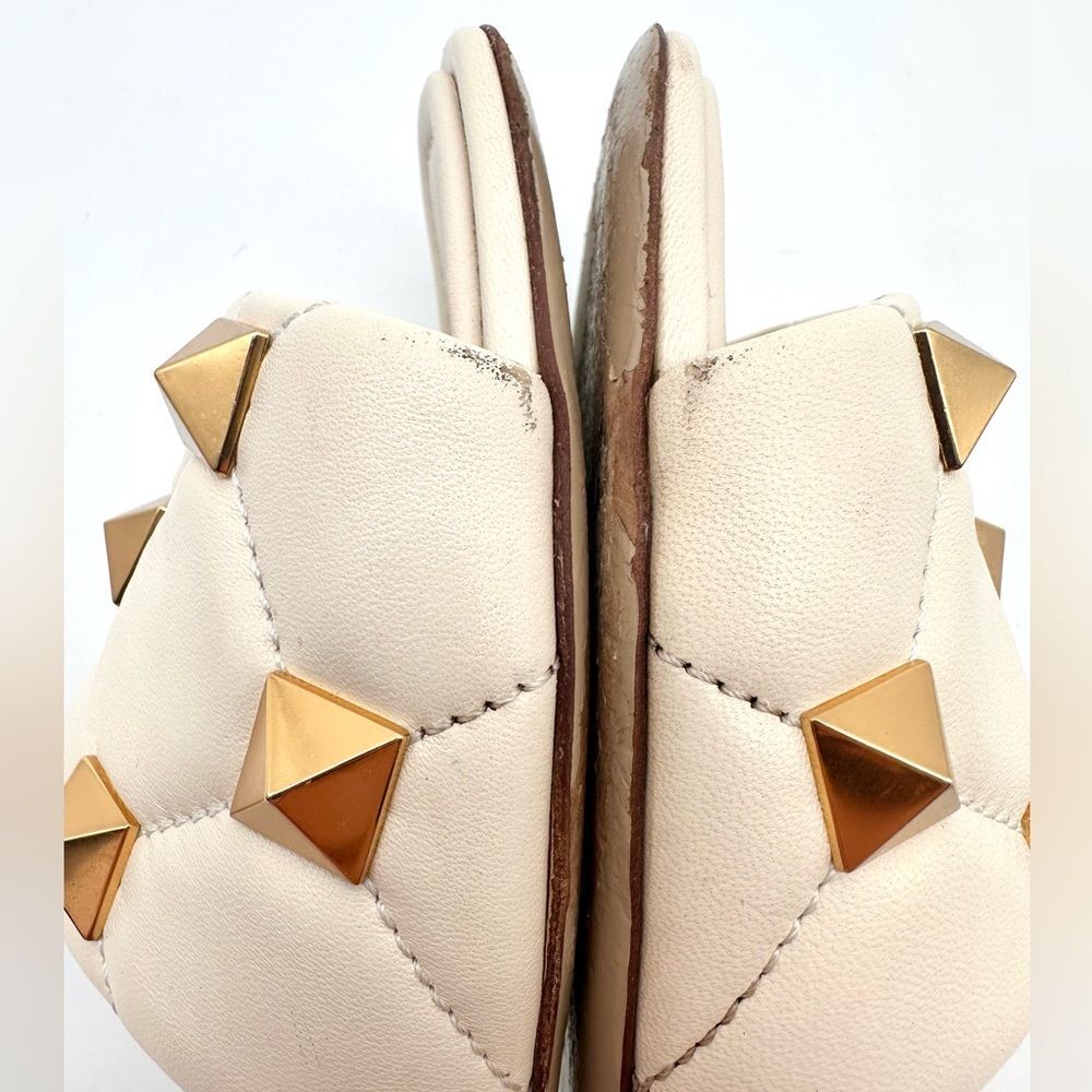 Valentino Garavani Roman Stud Flat Sandals White Leather Studded Slides EU 38.5 - Picture 8 of 13